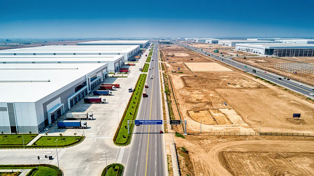 Baghpat Delhi Meerut expressway commercial warehousing land appreciation